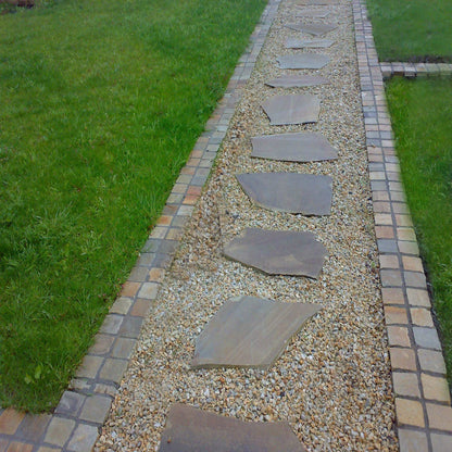 Donegal Quartzite Stepping Stone <300mm Diameter