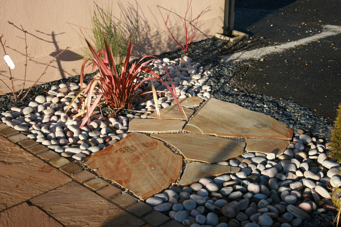 Donegal Quartzite Stepping Stone <600mm Diameter