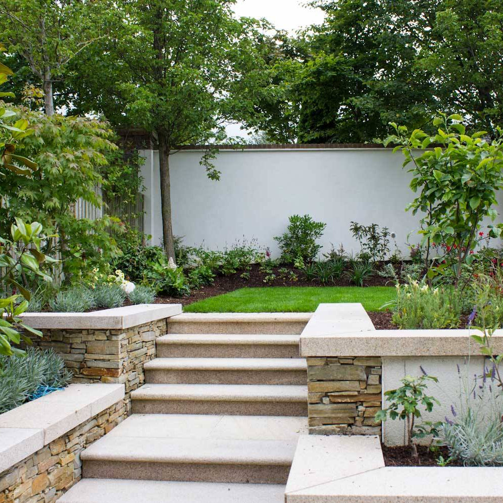Gold Granite Step & Riser Set - 1000 x 400 x 50mm | McMonagle Stone