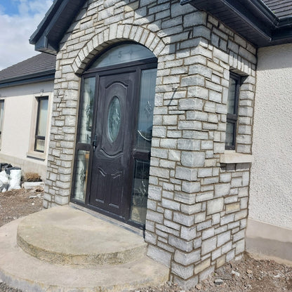 Front porch completed using Silver Donegal Quartzite Stoneer Cladding Corners. 