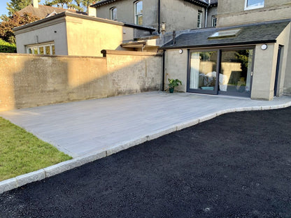 Silver Granite Kerb 1000 x 200 x 80 - Pineapple