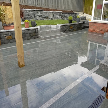 Outdoor patio completed using
Smokey Jewel Range Porcelain Paving Tiles in 900 x 600 x 20mm. 