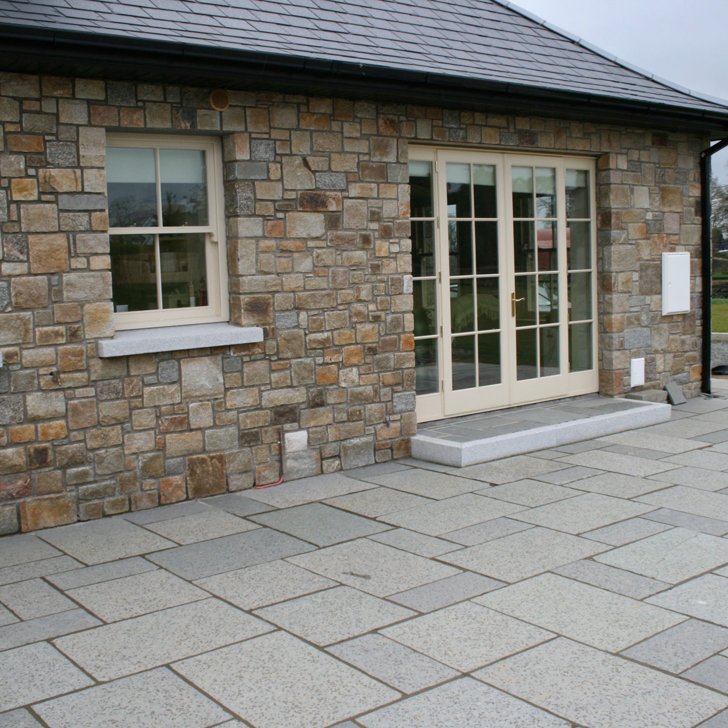 Patio area featuring T-Grey Limestone paving