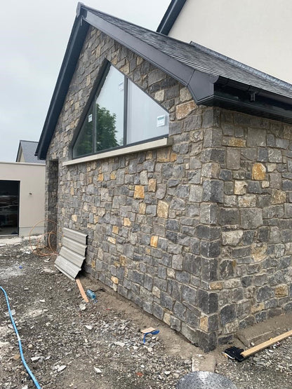 White Limestone Stoneer - Corners