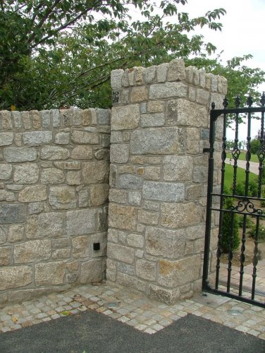 Donegal Granite Walling Stone - Machined 