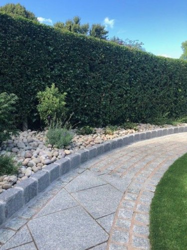 Silver Granite Paving 600 x 600 - Photo Credit: Lough Neagh Garden Company